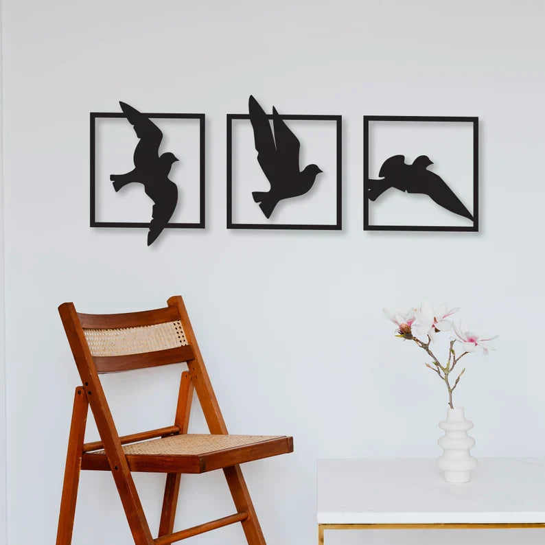 Birds in frame Wood Wall Decor